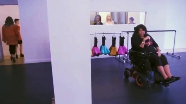 abby being AWFUL to chloe for 6 minutes (dance moms) смотреть онлайн