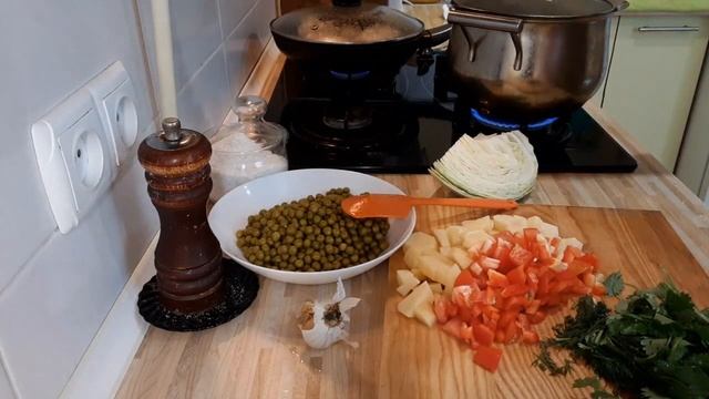 ?Овощной суп ? ???Для Тех кто соблюдает ПОСТ с цветной, белокочанной капустой горошек очень вкусно смотреть онлайн