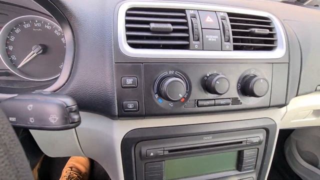 SKODA FABIA (2008) 1.2 BENZINA смотреть онлайн