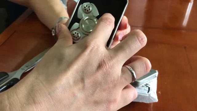 распаковка посылок с алиэкспресс спиннер смотреть онлайн