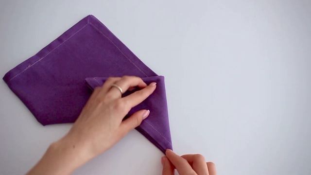 How to fold napkins | The Crown | Сложить салфетки в форме короны смотреть онлайн