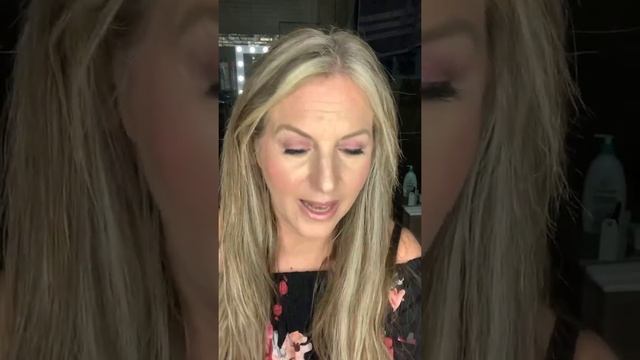 Magnetic Lashes!!! смотреть онлайн