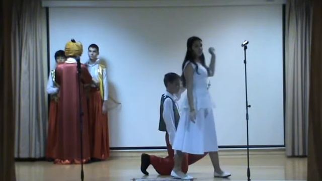 "Бахчисарайский фонтан" .Наша постановка на "Крымскую радугу" 8 класс смотреть онлайн