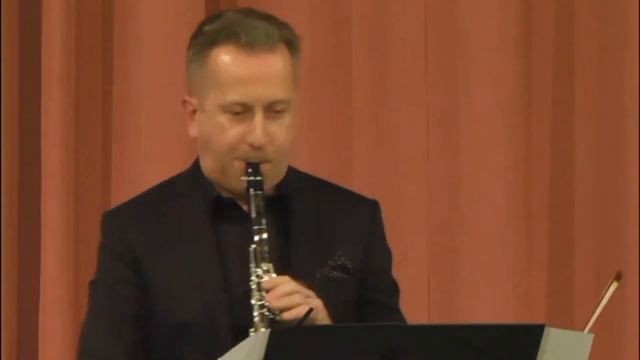 8. Henryk Kużniak - Blues und Ragtime (aus dem Film “Vabank”) - CAMERATA POLONIA feat Roman WIDASZE смотреть онлайн