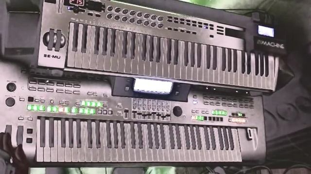 fade to grey (visage) remix on tyros 3 with vst plugins.mp4 смотреть онлайн