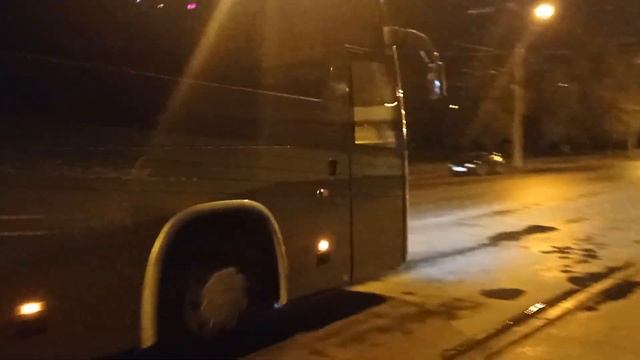 Автобус Volvo "Michel", движется по улице Мира (г. Полтава) смотреть онлайн