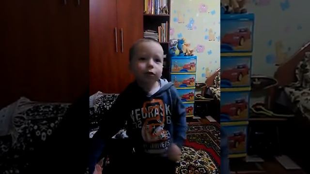 Агния Барто «В защиту Деда Мороза» смотреть онлайн