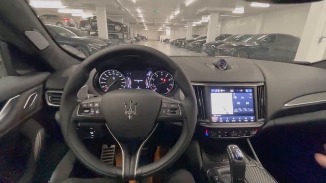 2021 Maserati Levante Trofeo facelift - Revs + Walkaround in 4k смотреть онлайн