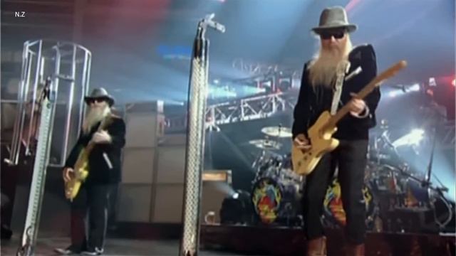 ZZ Top - Gimme All Your Lovin' 2007 Live смотреть онлайн