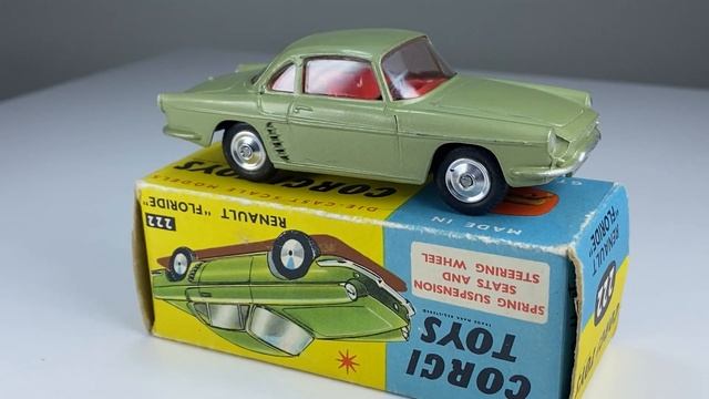 CORGI TOYS N°222 - 1959 - RENAULT "FLORIDE" смотреть онлайн