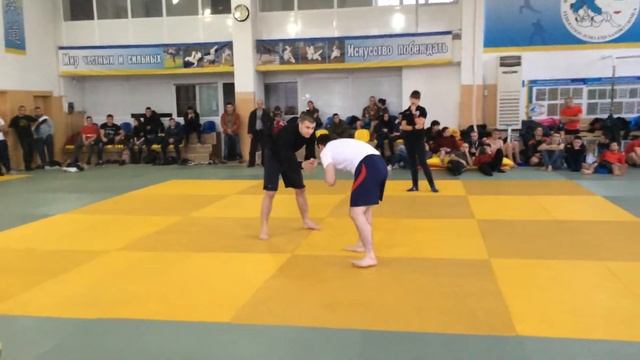 Булкадаров-Авдеев (Тренер Ефремов Е.П. Грепплинг)