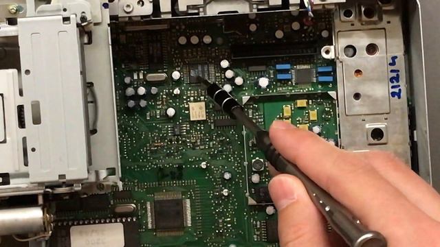 Mercedes-Benz Audio 10 CC - Bluetooth Integration