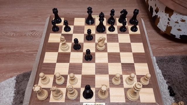 Шахматы. Конь ставит супер мат. Отдаем ферзя. Обучение шахматам. смотреть онлайн