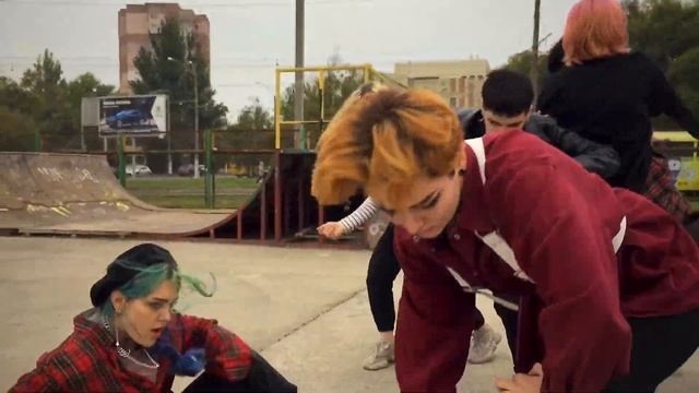 [KPOP IN PUBLIC, UKRAINE] STRAY KIDS 'BACK DOOR' [DANCE COVER BY RED LIGHT] смотреть онлайн