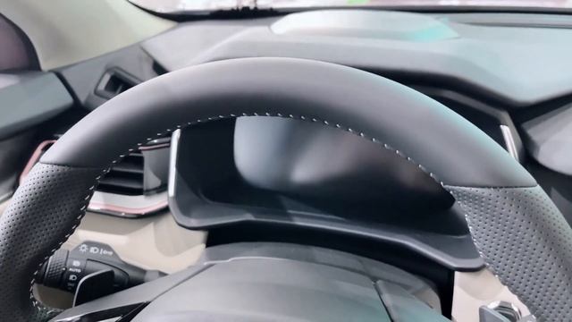 ALL NEW 2023 Geely Lynk&Co 06 PHEV - Exterior And Interior