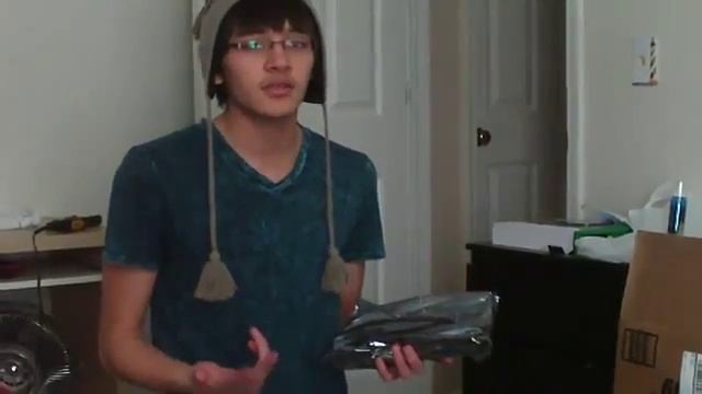 Gigabyte Ultra Durable ATI Radeon HD 6850 Unboxing195 смотреть онлайн