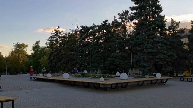 Мариуполь левый берег и новая площадка для отдыха✨? площадь смотреть онлайн