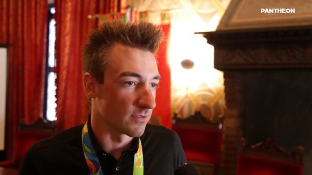 Elia Viviani, oro olimpico di Rio 2016: l'esclusiva intervista смотреть онлайн