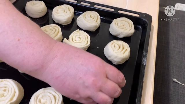Вкуснейшие булочки со сметанным соусом смотреть онлайн