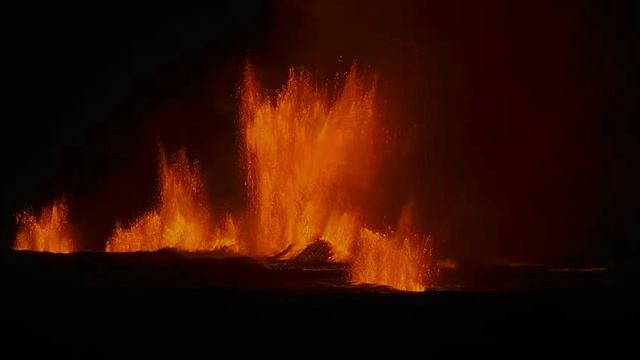 Исландия. Вулкан Гриндавик 16.01.2024 смотреть онлайн