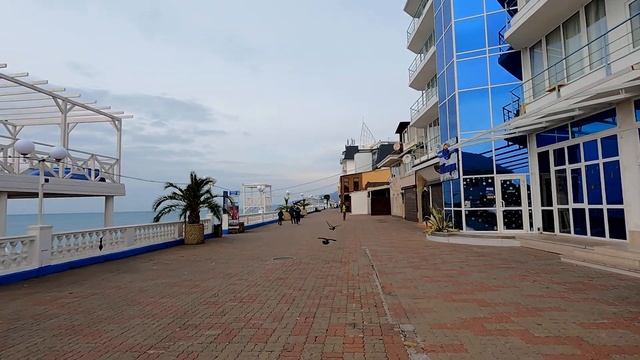 08.01.2021г. Дневной обзор! +16 ,но пасмурно! Море, пляж лимоны и ул. Бирюзовая?ЛАЗАРЕВСКОЕ СЕГОДНЯ смотреть онлайн