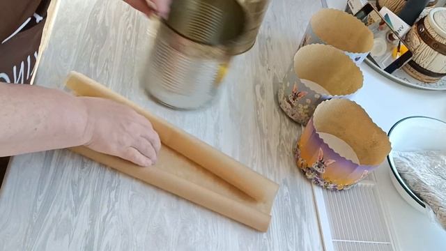 15 апреля 2023 г. Пеку куличи. Украшаю яйца. смотреть онлайн