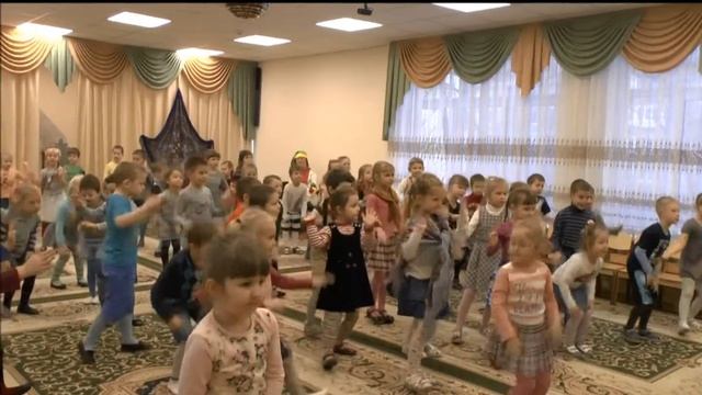 Пришла Коляда- отворяй ворота смотреть онлайн