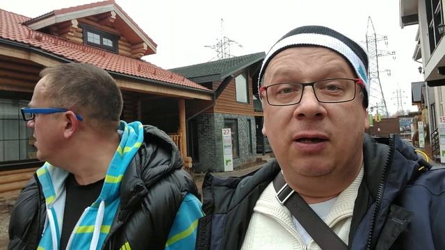 Пару слов о деревянных домах с выставки "Малоэтажная страна" на Белой даче смотреть онлайн