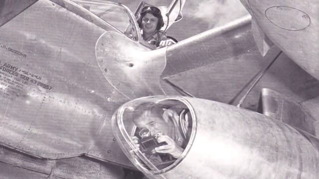 Для Чего Подвешивали Людей Под Самолет? смотреть онлайн