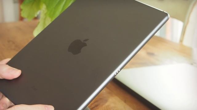 iPad無印第７世代は2023年まで戦える！iPadOSサポートの面から考察します/テレワーク機材/在宅勤務機材/zoomオンライン会議 смотреть онлайн