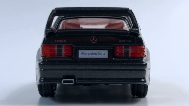 MINI GT Mercedes-Benz 190E 2.5-16 Evolution II Black Pearl Metallic | 1/64 Diecast Cars Unboxing смотреть онлайн