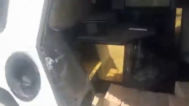 кирпичи в хаммере Hummer смотреть онлайн
