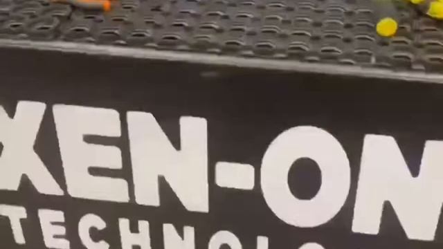 Замена штатных линз для Mersedes GL смотреть онлайн