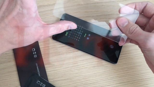 Как защитить экран смартфона просто и надежно смотреть онлайн