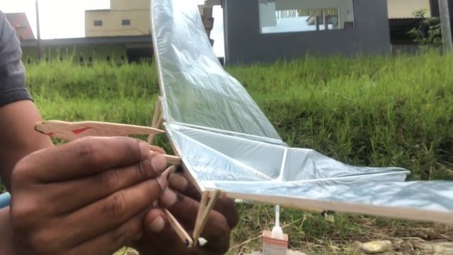 FLYING BIRD ORNITHOPTER MECHANISM RUBBER BAND POWERED