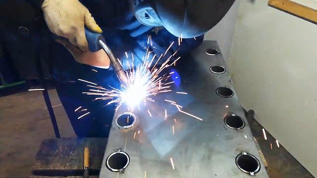 .Сварка полуавтоматом Форсаж 302. Проволка 1.2мм. Углекислота смотреть онлайн