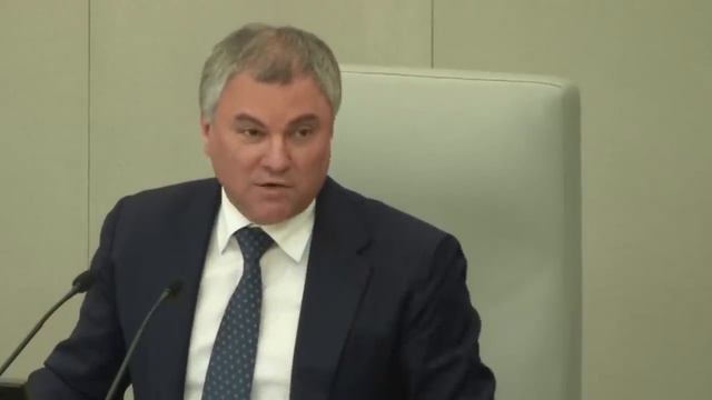 Обсуждение закона об индексации пенсий Володин превратил в базар! смотреть онлайн