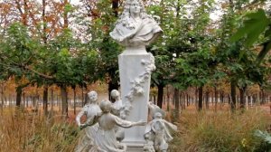 Сад Тюильри в Париже