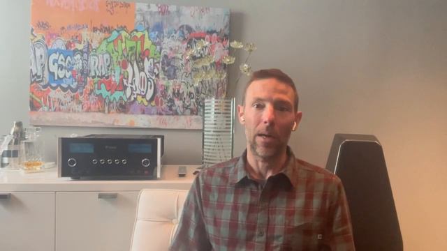 McIntosh 8950 Integrated Amplifier Vs  Yamaha AS2200   Detailed Review