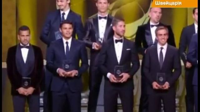 Криштиану Роналду получил «Золотой мяч» 2013 2014Как плакал Криштиану Роналду на "Золотом мяче" смотреть онлайн