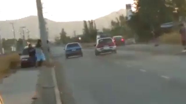 Charade vs corsete смотреть онлайн