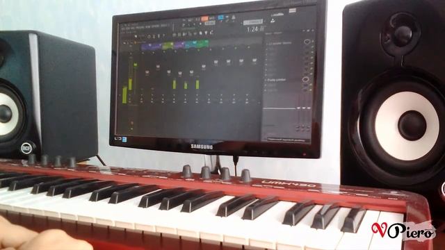 VPiero - NoName Instrumental 10 (LIVE MIXING) смотреть онлайн