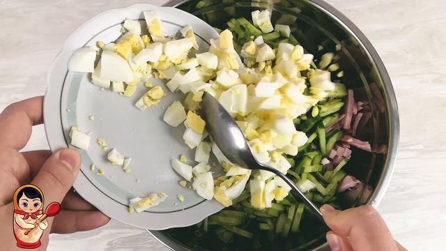 Предлагаю приготовить простой и достаточно сытный и вкусный салат смотреть онлайн