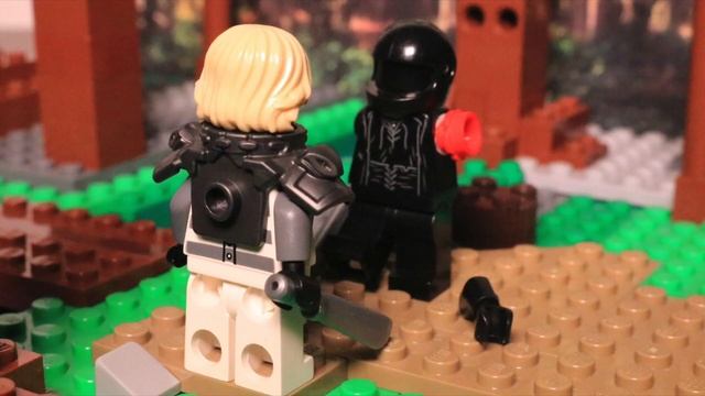 "Tis But A Scratch" Lego Fight Stop Motion | The Black Knight from Monty Python and The Holy Grail смотреть онлайн