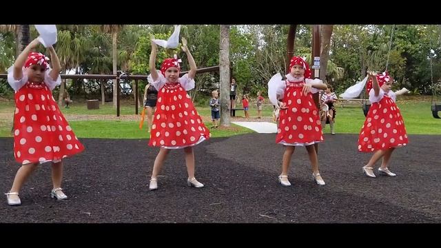 Валенки, младшая группа Zabava Dance