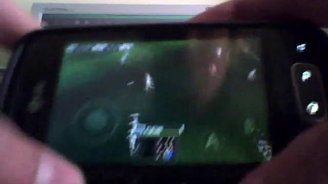 LG Optimus ONE - PES 2011 смотреть онлайн