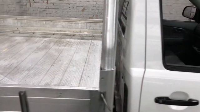 2008 Toyota Hilux TGN16R MY08 Workmate 4x2 White 5 Speed Manual Cab Chassis #52237 смотреть онлайн