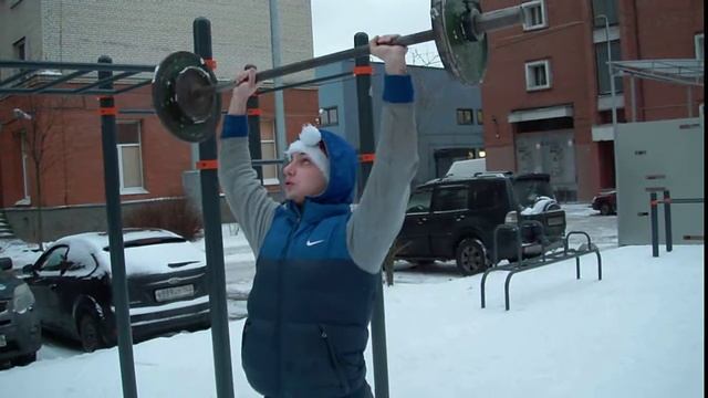 АРМЕЙСКИЙ ЖИМ ШТАНГА 50КГ НА МАКСИМУМ!!! смотреть онлайн