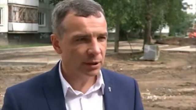 Глава Ярославля Алексей Малютин проверил готовность Фрунзенского района к юбилею региона смотреть онлайн