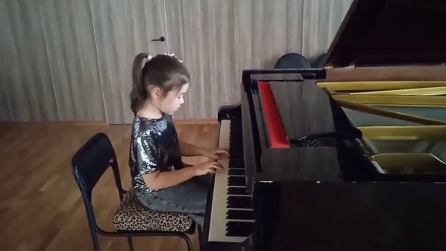 Садыкова Мадина фортепиано смотреть онлайн